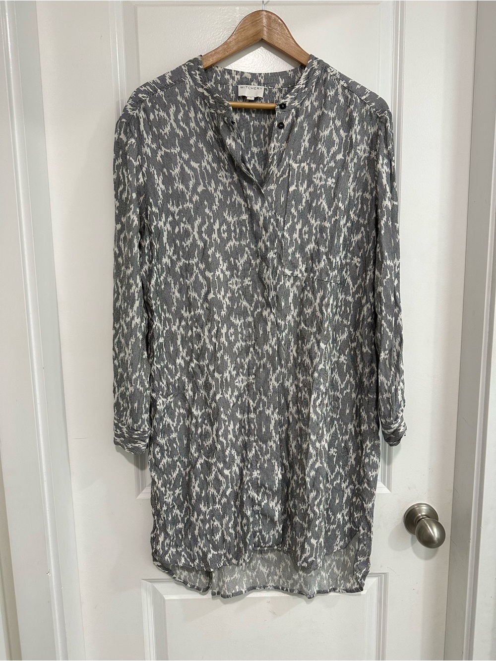 Witchery Black & White Abstract Print Long Sleeve Shift  Dress Size 12